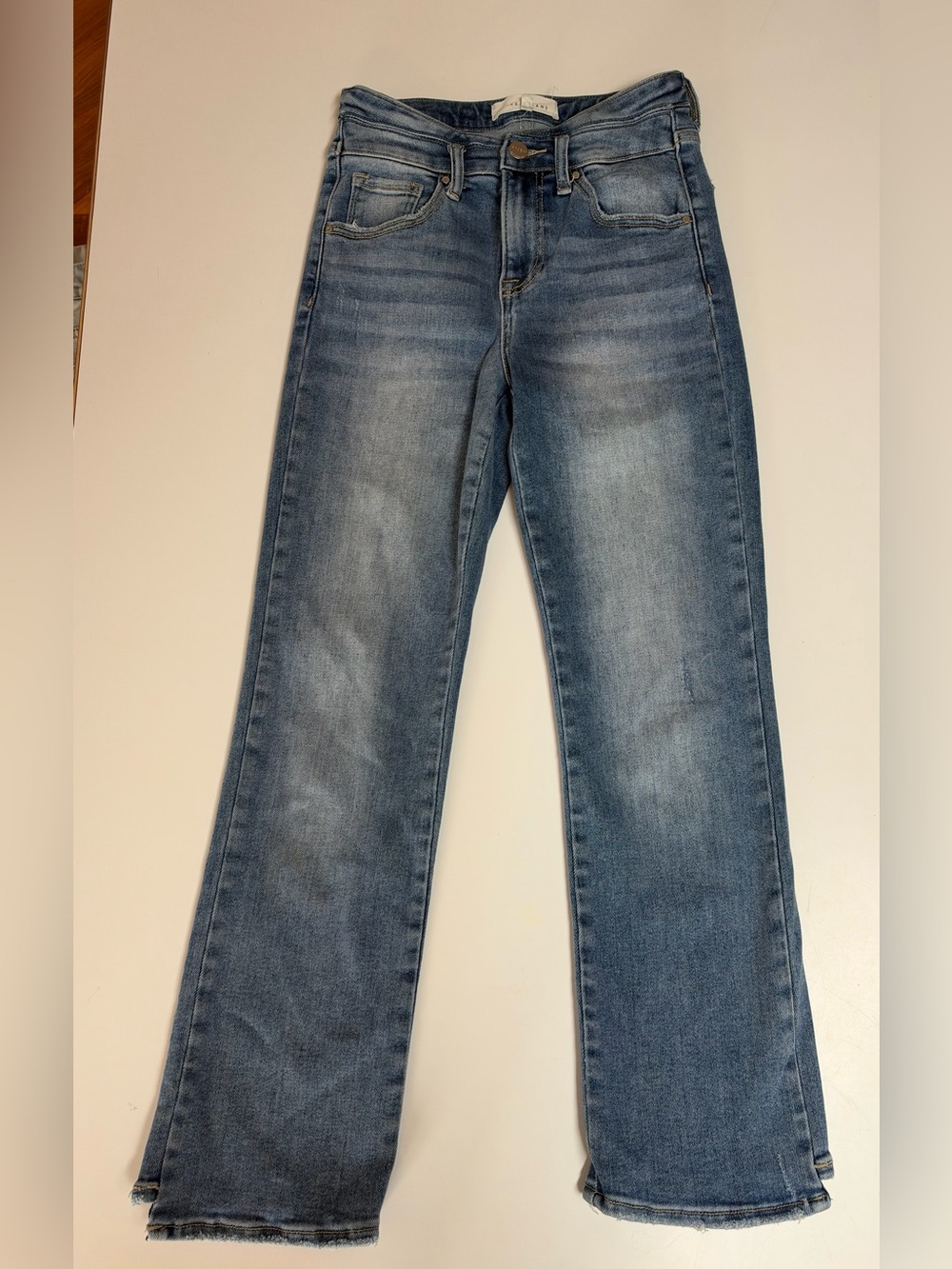 Women's Risen Mid Wash Straight-Leg Jeans